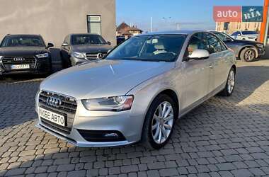 Седан Audi A4 2013 в 