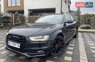 Седан Audi A4 2013 в Стрию