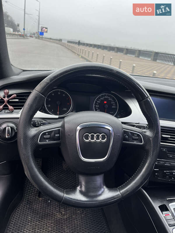 Седан Audi A4 2008 в Киеве