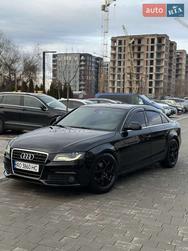 Седан Audi A4 2008 в Ужгороде