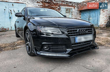 Седан Audi A4 2011 в Виннице