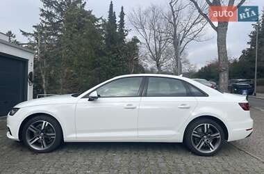 Седан Audi A4 2017 в 