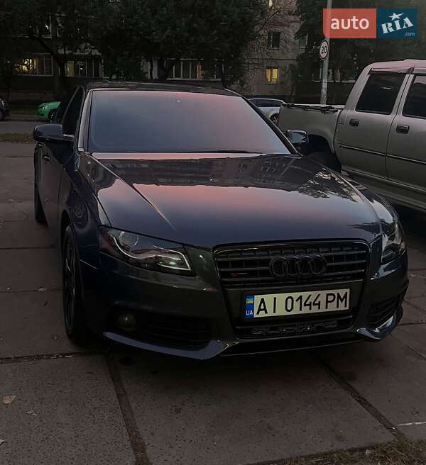 Седан Audi A4 2010 в Киеве