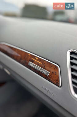 Седан Audi A4 2012 в 