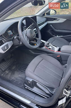 Универсал Audi A4 2019 в 