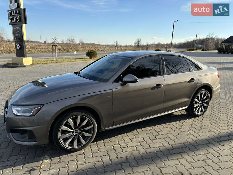 Седан Audi A4 2021 в Коломиї