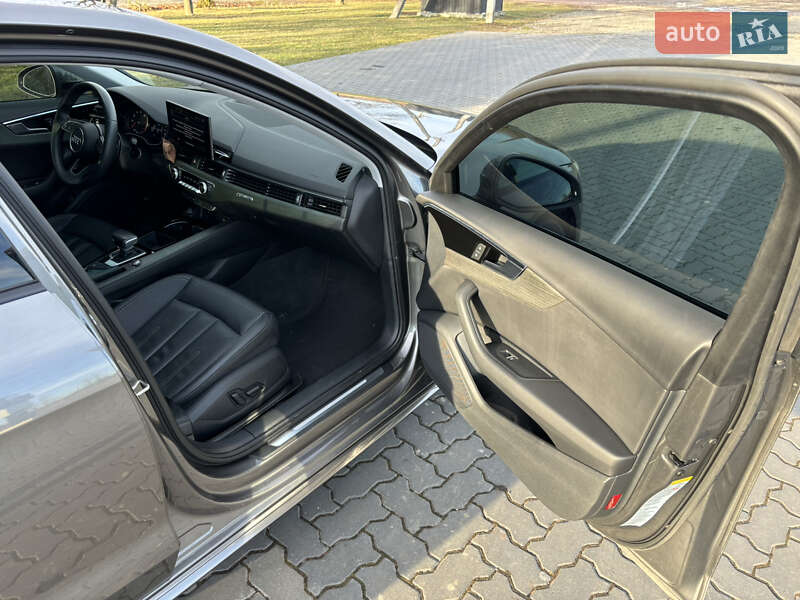 Седан Audi A4 2021 в Коломиї