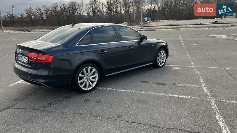 Седан Audi A4 2014 в Києві