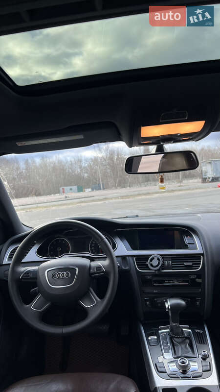 Седан Audi A4 2014 в Києві