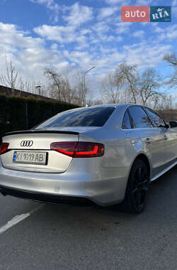 Седан Audi A4 2014 в 