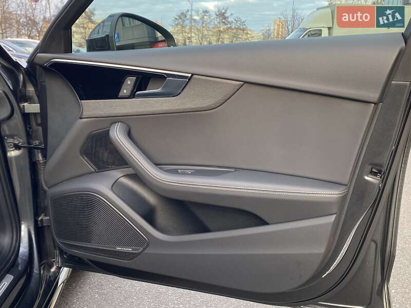 Седан Audi A4 2023 в Киеве фото 29 Седан Audi A4 2023 в Киеве