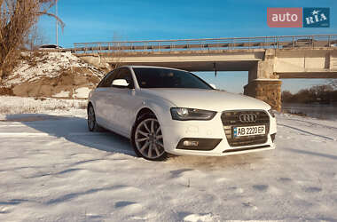 Седан Audi A4 2014 в Брацлаві