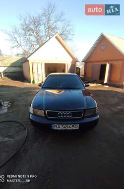 Седан Audi A4 1998 в 