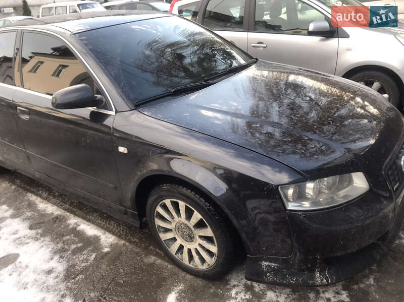 Седан Audi A4 2004 в Львові