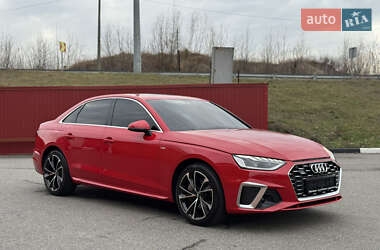 Седан Audi A4 2020 в 