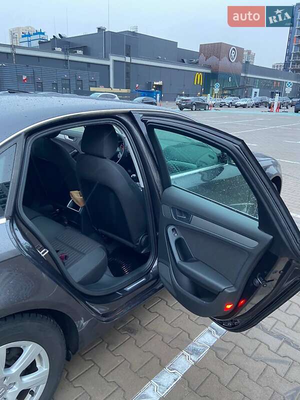 Седан Audi A4 2008 в Києві фото 14 Седан Audi A4 2008 в Києві