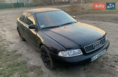 Седан Audi A4 1995 в Андрушівці