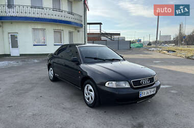 Седан Audi A4 1995 в Кам'янець-Подільському