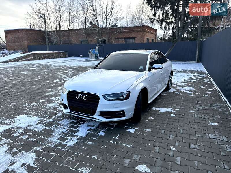 Седан Audi A4 2014 в Хорошеве