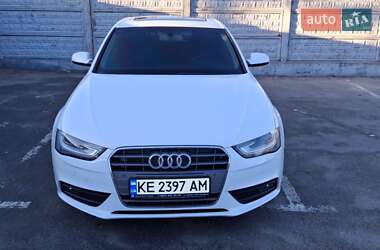 Седан Audi A4 2015 в 