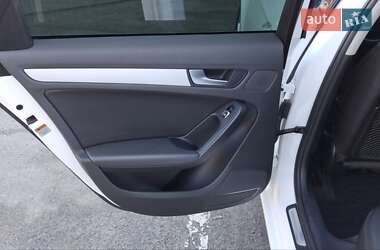 Седан Audi A4 2015 в 