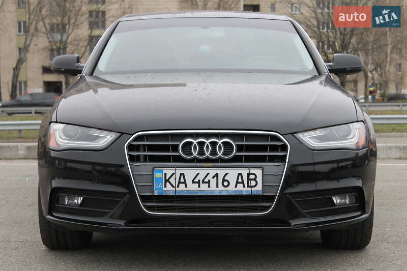 Седан Audi A4 2013 в Києві