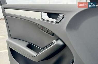 Седан Audi A4 2014 в 