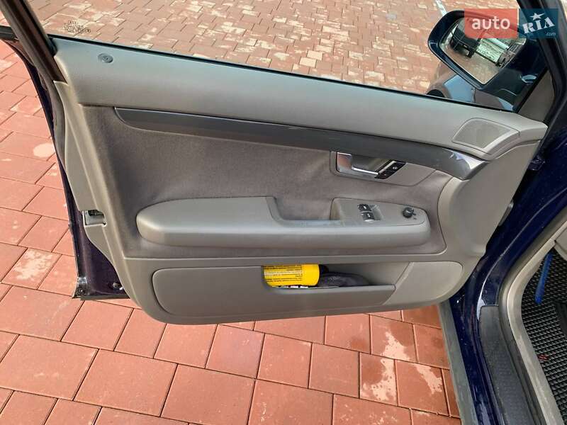 Седан Audi A4 2001 в Нетішині