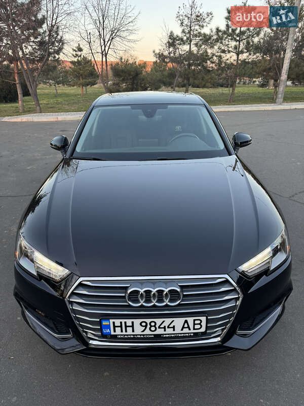 Седан Audi A4 2018 в Ізмаїлі