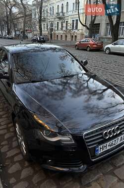 Седан Audi A4 2011 в 