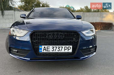 Седан Audi A4 2013 в 