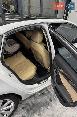 Седан Audi A4 2013 в Киеве