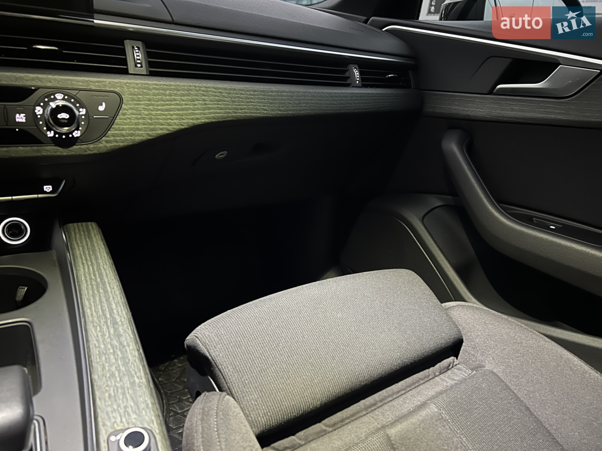 2019 Audi A4 - мініатюра 18