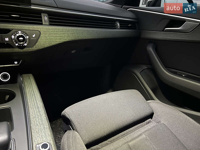 Универсал Audi A4 2019 в Ковеле фото 40 Универсал Audi A4 2019 в Ковеле