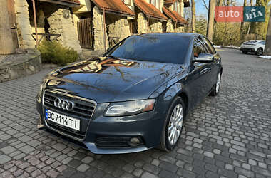 Седан Audi A4 2011 в Львові