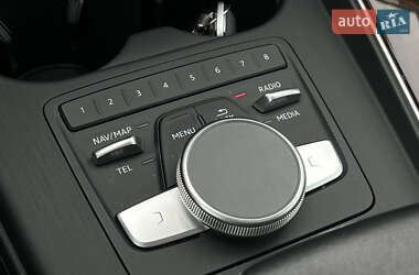Седан Audi A4 2018 в 