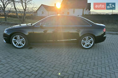 Седан Audi A4 2010 в 
