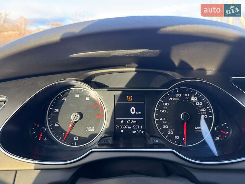 Седан Audi A4 2014 в Полтаве