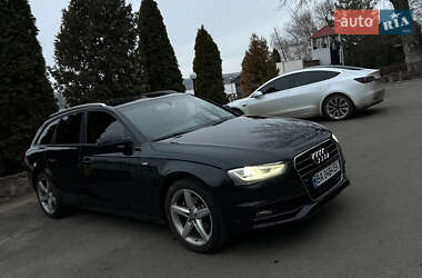 Універсал Audi A4 2012 в 