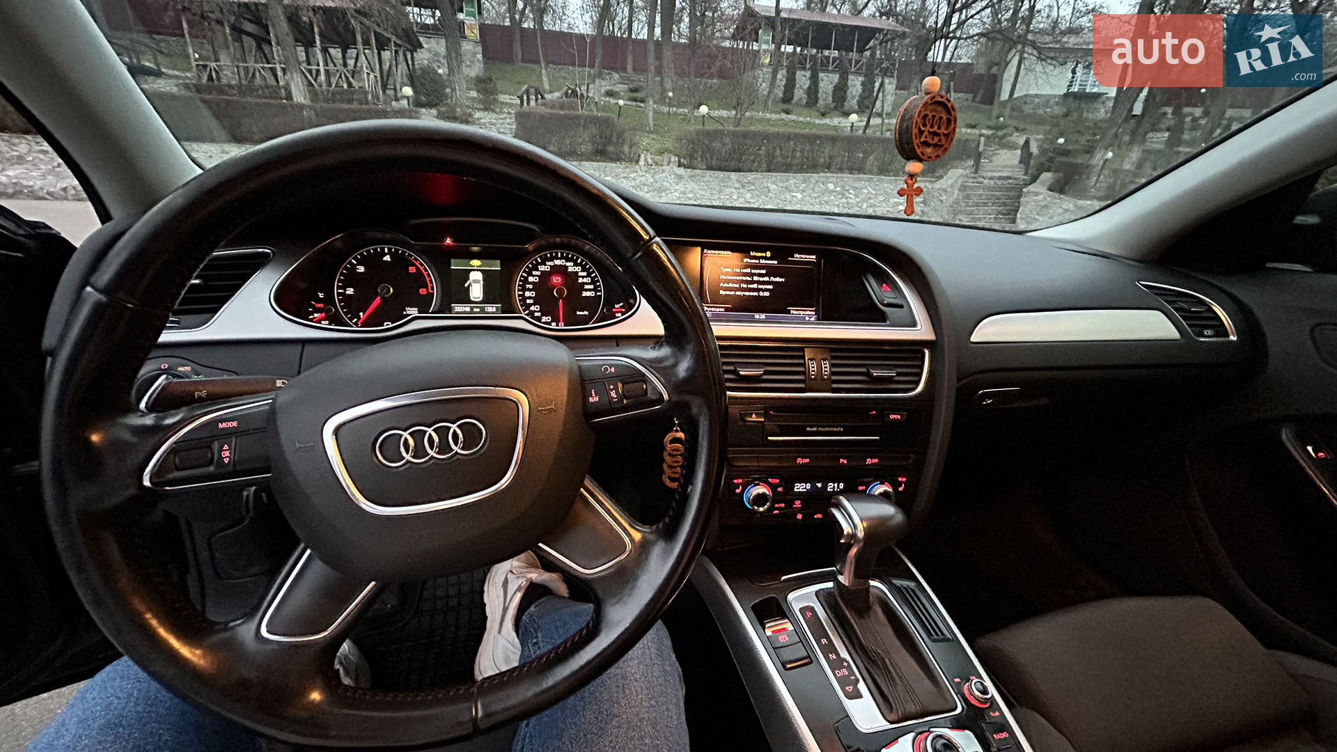 2012 Audi A4 - мініатюра 8