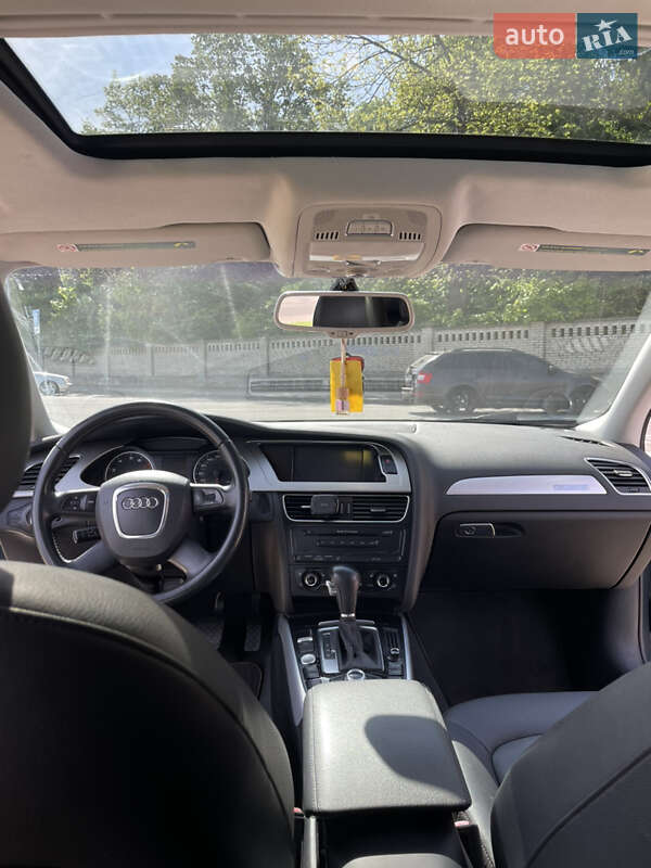 Седан Audi A4 2008 в Виннице