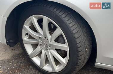 Седан Audi A4 2012 в 