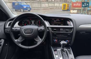 Седан Audi A4 2012 в 