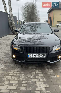 Седан Audi A4 2011 в Миргороді