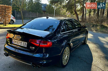 Седан Audi A4 2013 в Киеве