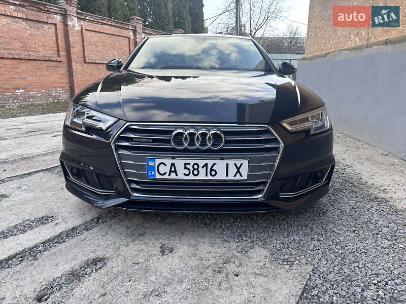 Седан Audi A4 2018 в Харкові