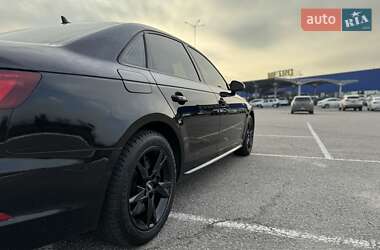 Седан Audi A4 2018 в Днепре