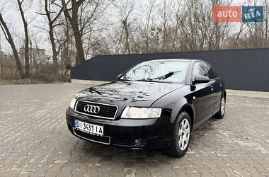 Седан Audi A4 2003 в Чернівцях