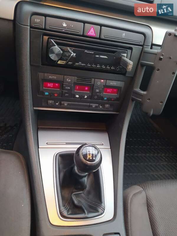 Универсал Audi A4 2001 в Ирпене