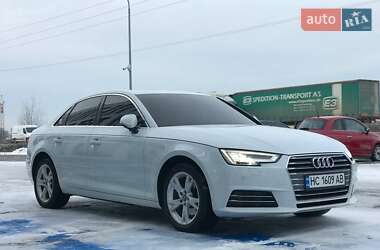 Седан Audi A4 2018 в Львове